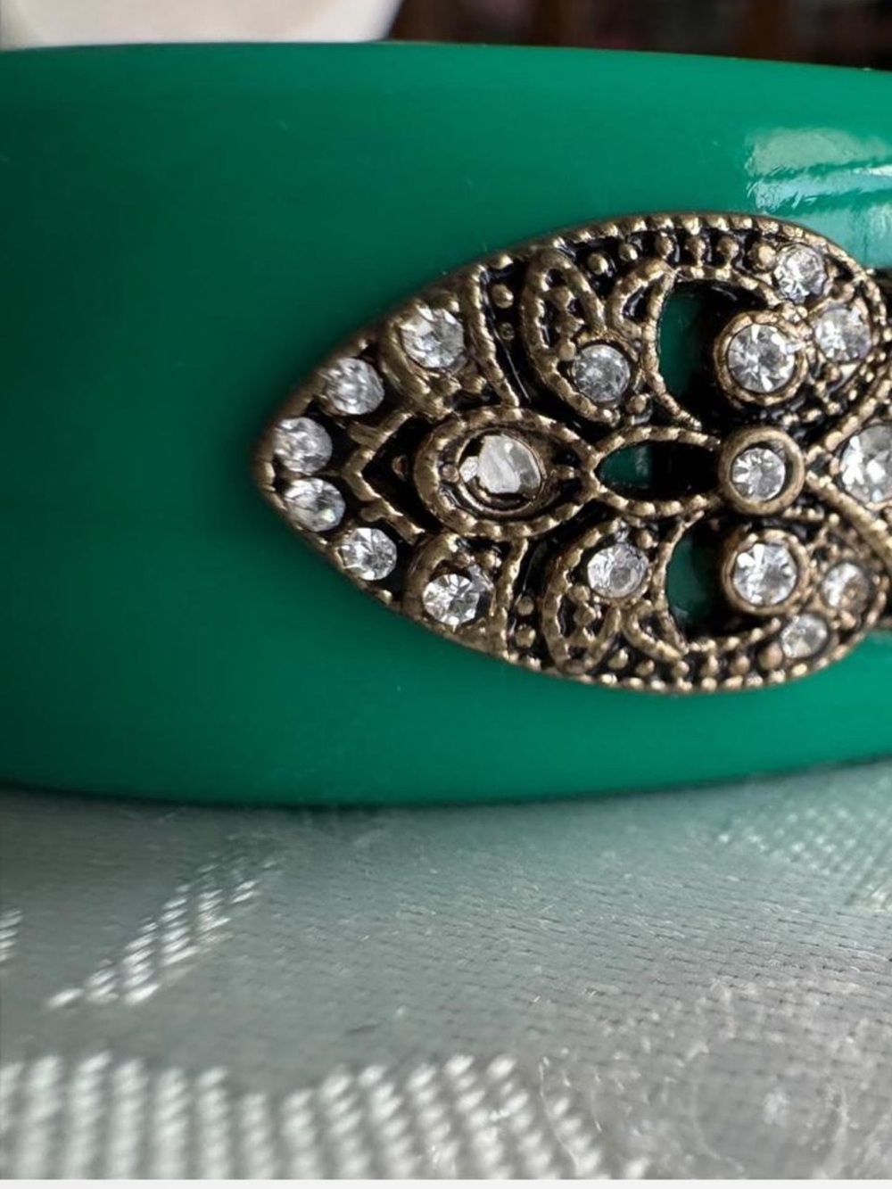Premier Designs "Roaring Chic" Green Acrylic Bangle Bracelet - Size 8 - Picture 7 of 8